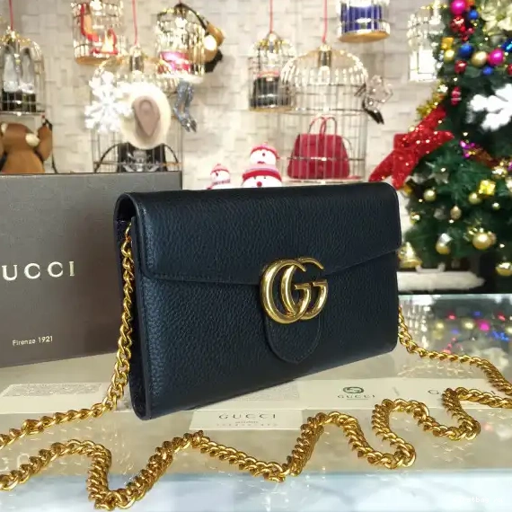 First bag ru Marmont Gucci 0430
